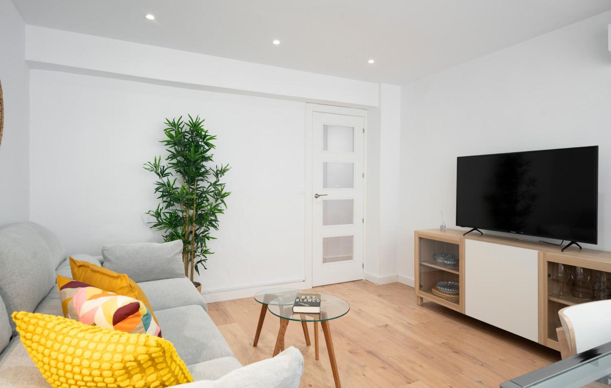 Ronda Suites Junto Estacion Tren Y Hospitales غرناطة المظهر الخارجي الصورة