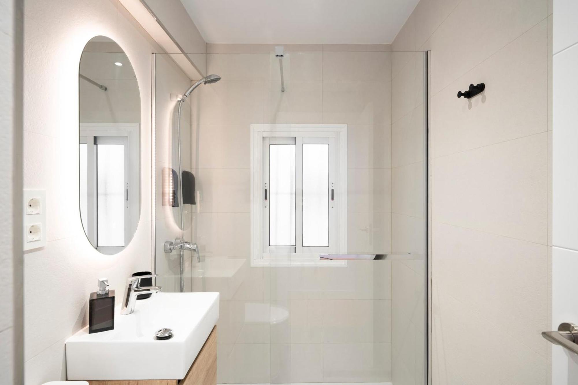 Ronda Suites Junto Estacion Tren Y Hospitales غرناطة المظهر الخارجي الصورة